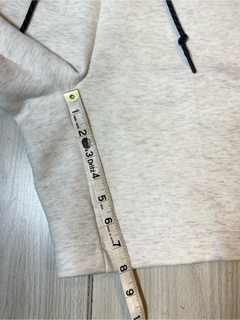Nike Sportswear Tech Fleece Shorts Mens Size L Light Gray NWT! - Picture 9 of 15